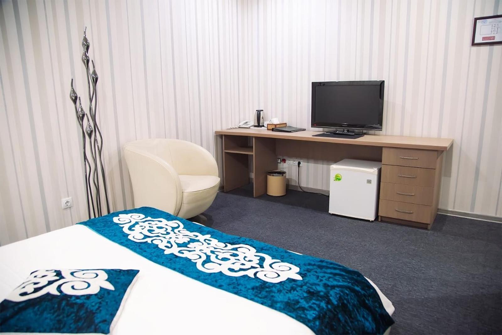 Hotel & Fitness Center Mandarin Aktau  Exterior photo